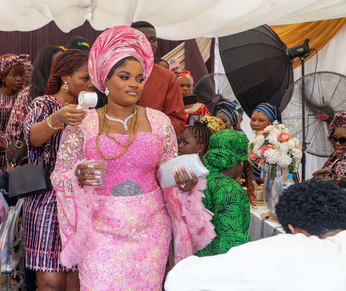 A moment from Elisha and Oyiza’s family introduction