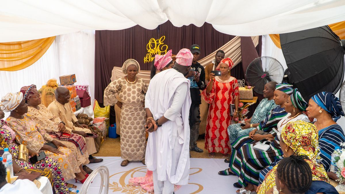A scene from Elisha and Oyiza’s introduction